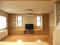 造り付けの棚を設けたLDK 造り付けの棚を設けたLDK