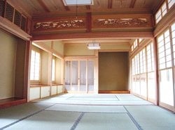 茶の間~座敷、本格的な和室二間続き 茶の間~座敷、本格的な和室二間続き