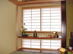 通風を考慮した茶の間の飾り棚 通風を考慮した茶の間の飾り棚